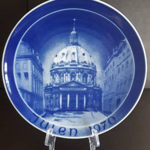 Julen 1970 "Kirke Platten" Porcelain Wall Plate